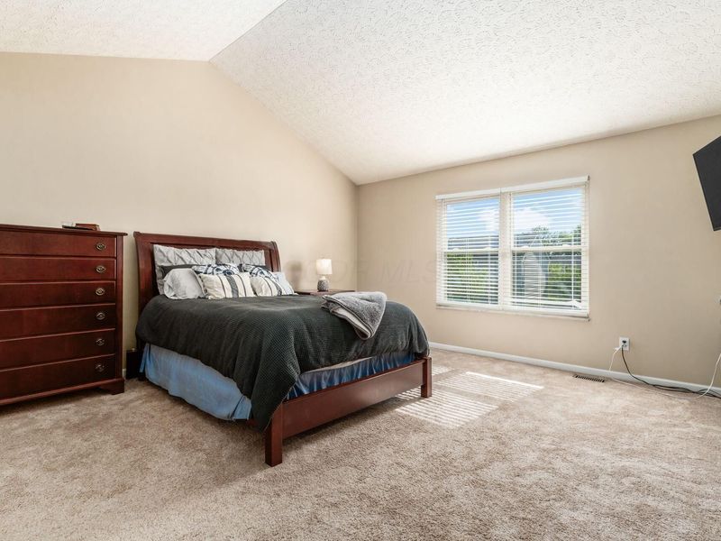 5600 Deergrass Court, Grove City, OH 43123 Photo 38