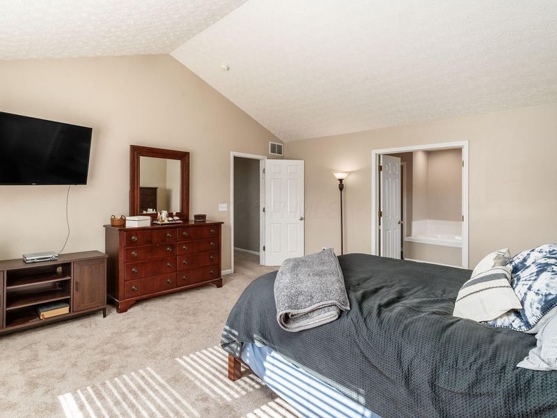 5600 Deergrass Court, Grove City, OH 43123 Photo 39