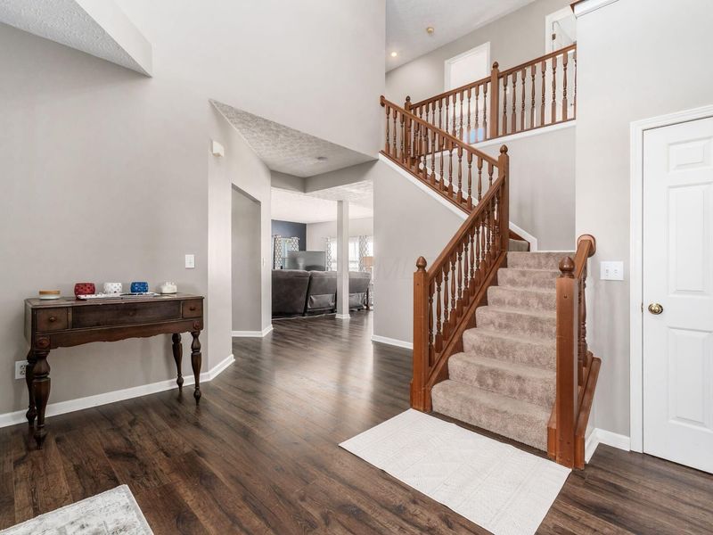 5600 Deergrass Court, Grove City, OH 43123 Photo 9