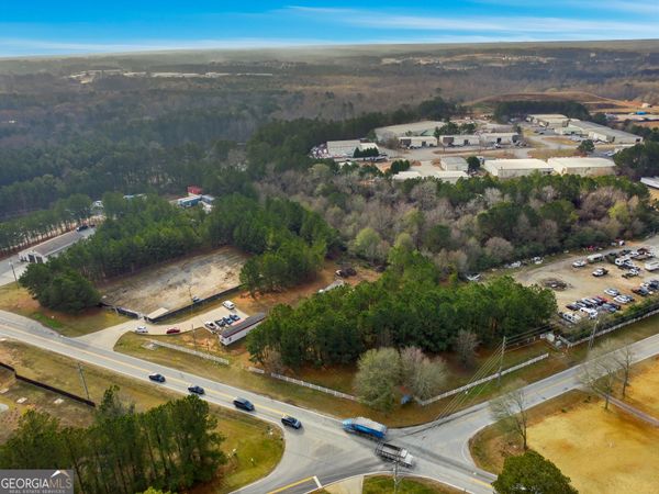 1052 B Carl-Bethlehem Road, Winder, GA 30680