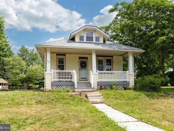 355 E LINFIELD TRAPPE ROAD, ROYERSFORD, PA 19468