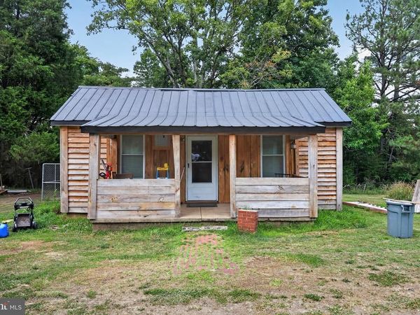405 COUNTY POND ROAD, FREEMAN, VA 23856