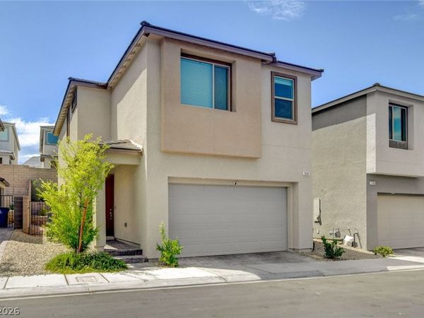 1581 Crowned Eagle Street , Las Vegas, NV 89138