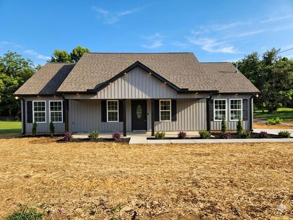 502 Hennessee Ave, Morrison, TN 37257