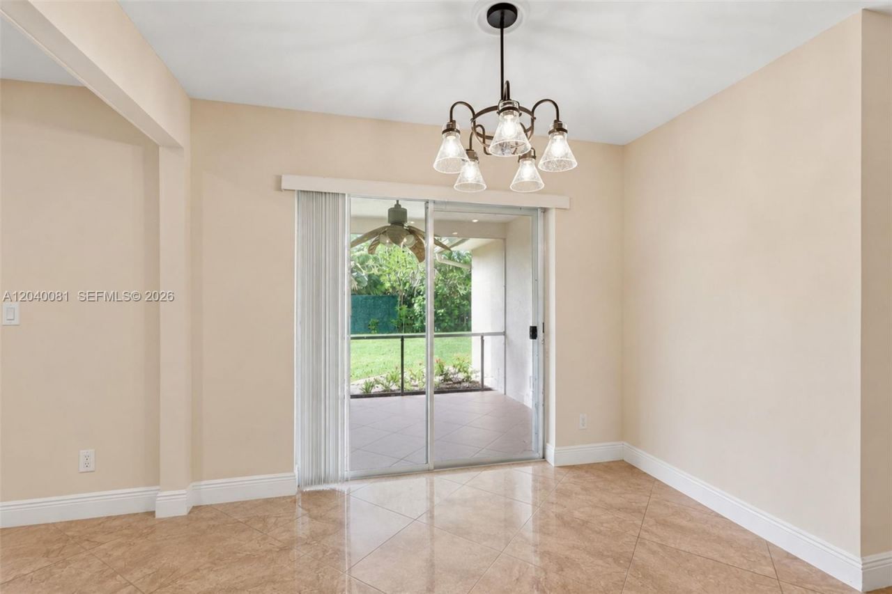 2518 NW 121st Dr, Coral Springs, FL 33065 Photo