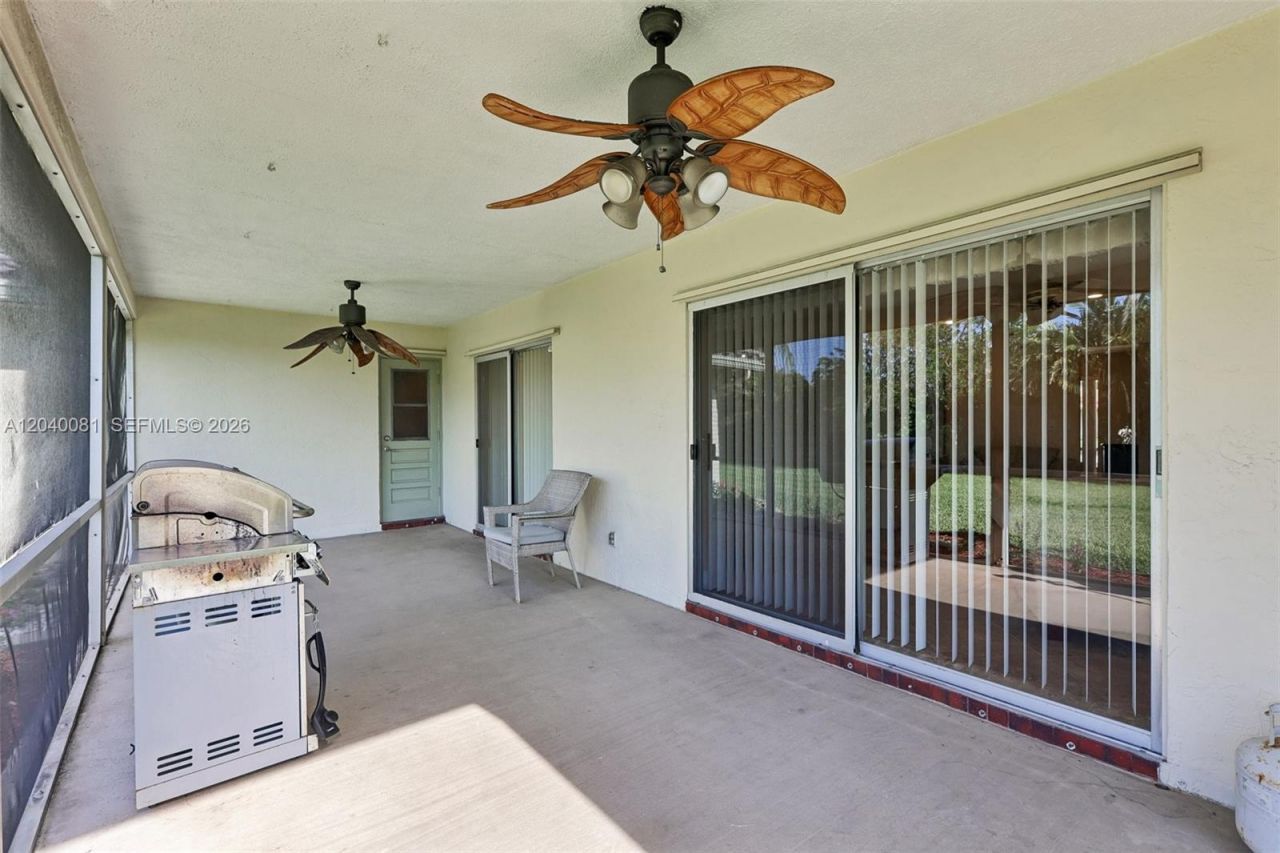 2518 NW 121st Dr, Coral Springs, FL 33065 Photo