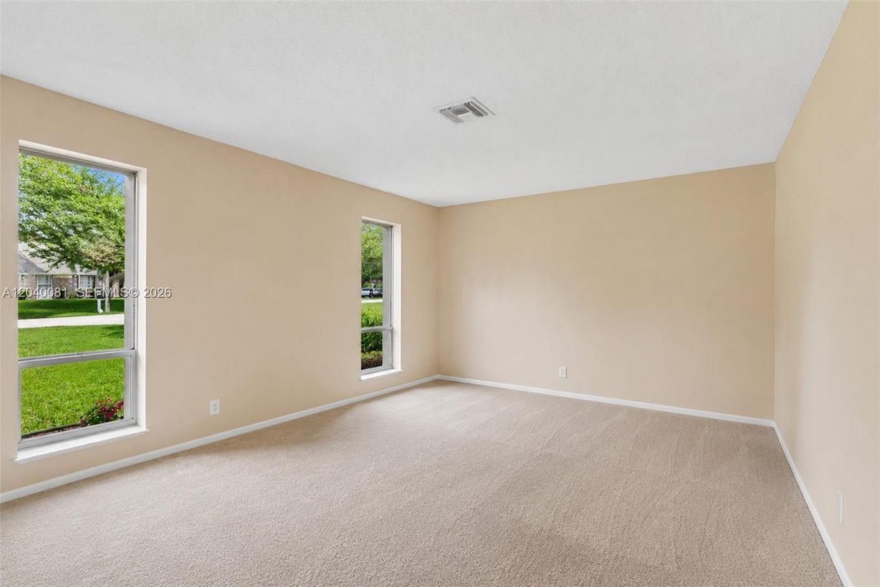 2518 NW 121st Dr, Coral Springs, FL 33065 Photo