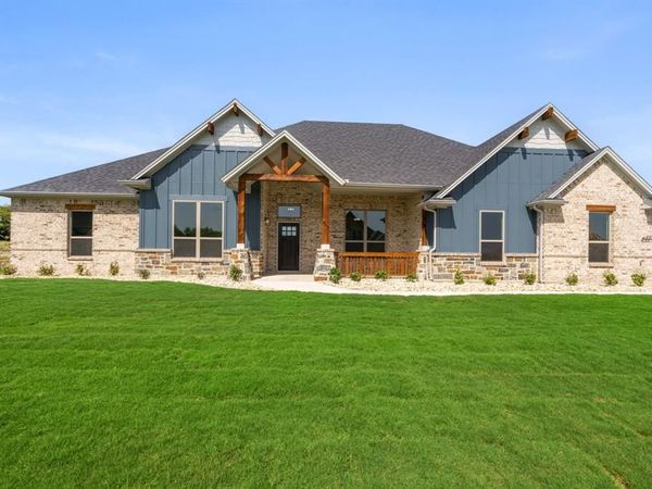 2561 Posey Lane, Waxahachie, TX 75167