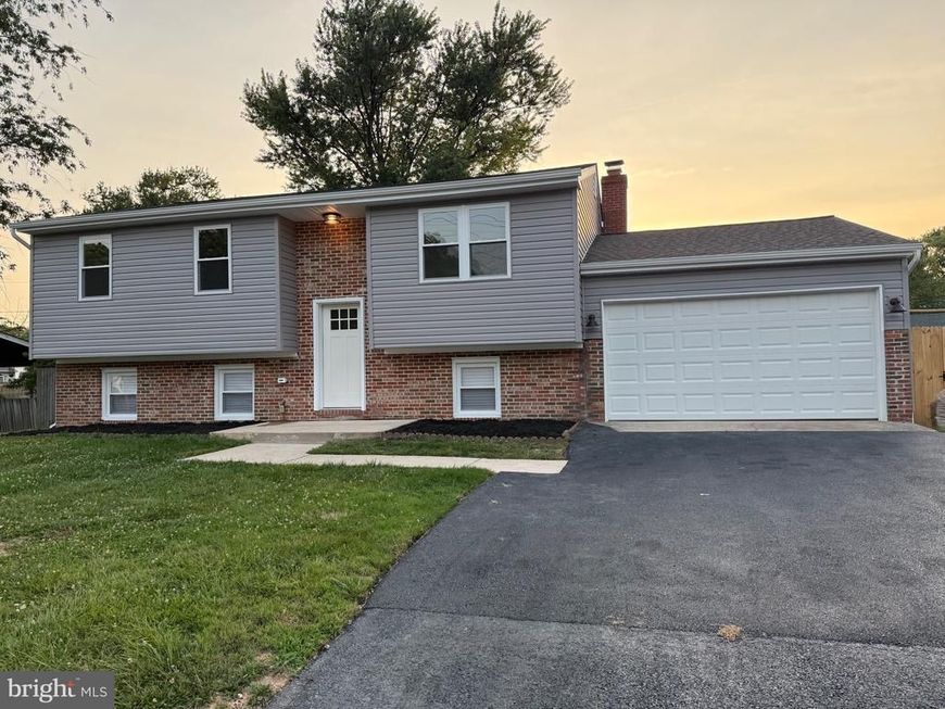 7518 Harmans Road, Harmans, MD 21077 Main Photo