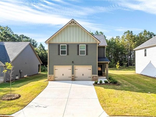 724 Lipizzan Trace , Hogansville, GA 30230