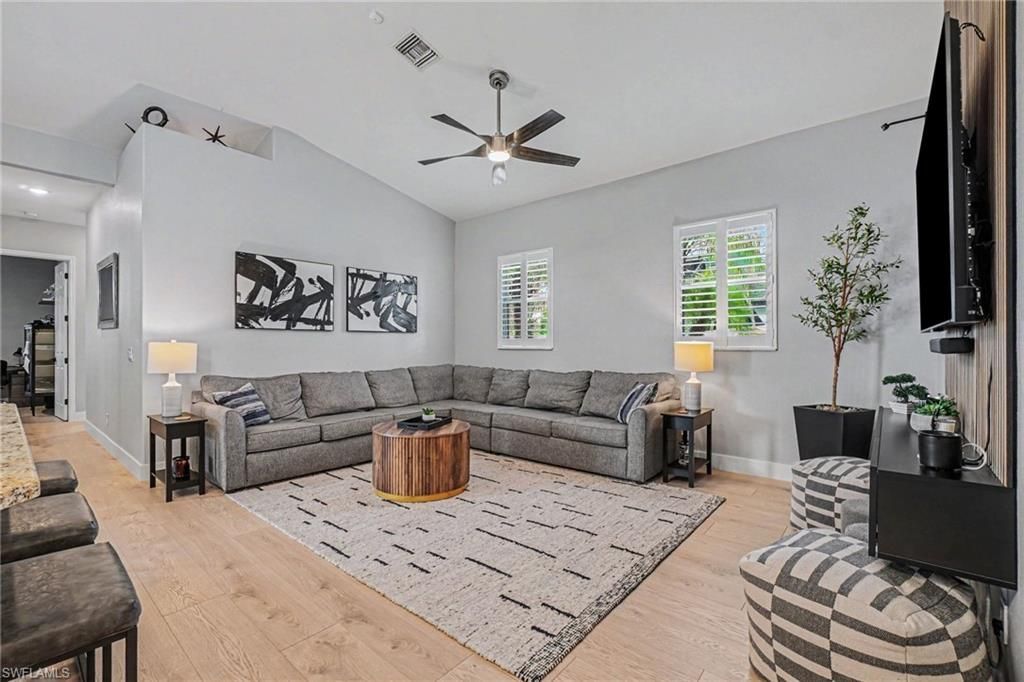 1833 NW 7th Ave, Cape Coral, FL 33993 Photo