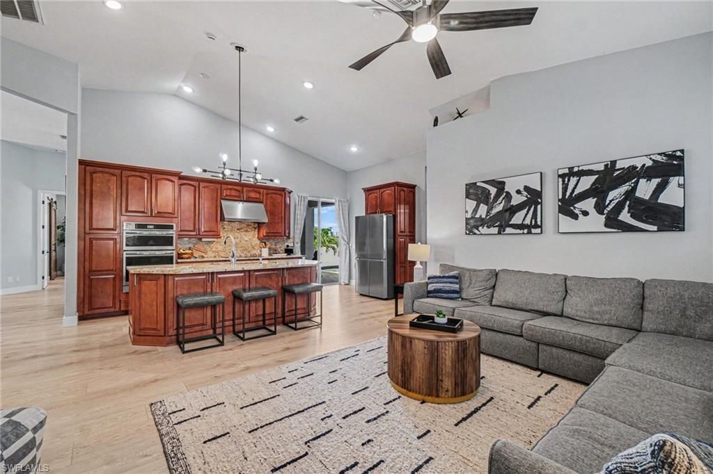 1833 NW 7th Ave, Cape Coral, FL 33993 Photo