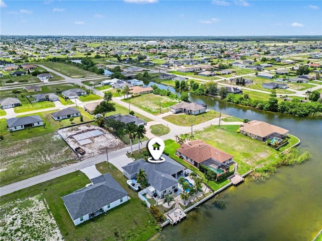 1833 NW 7th Ave, Cape Coral, FL 33993 Photo