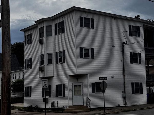 562 A Lake Avenue, Manchester, NH 03103