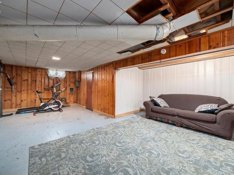 130 Roger Avenue, Bellevue, OH 44811 Photo 23