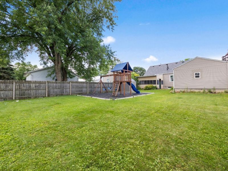 130 Roger Avenue, Bellevue, OH 44811 Photo 31
