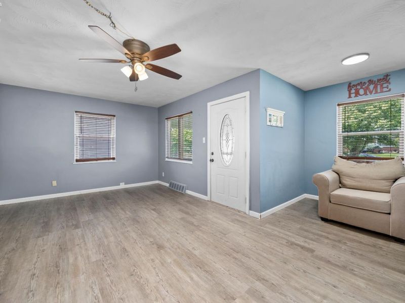 130 Roger Avenue, Bellevue, OH 44811 Photo 5