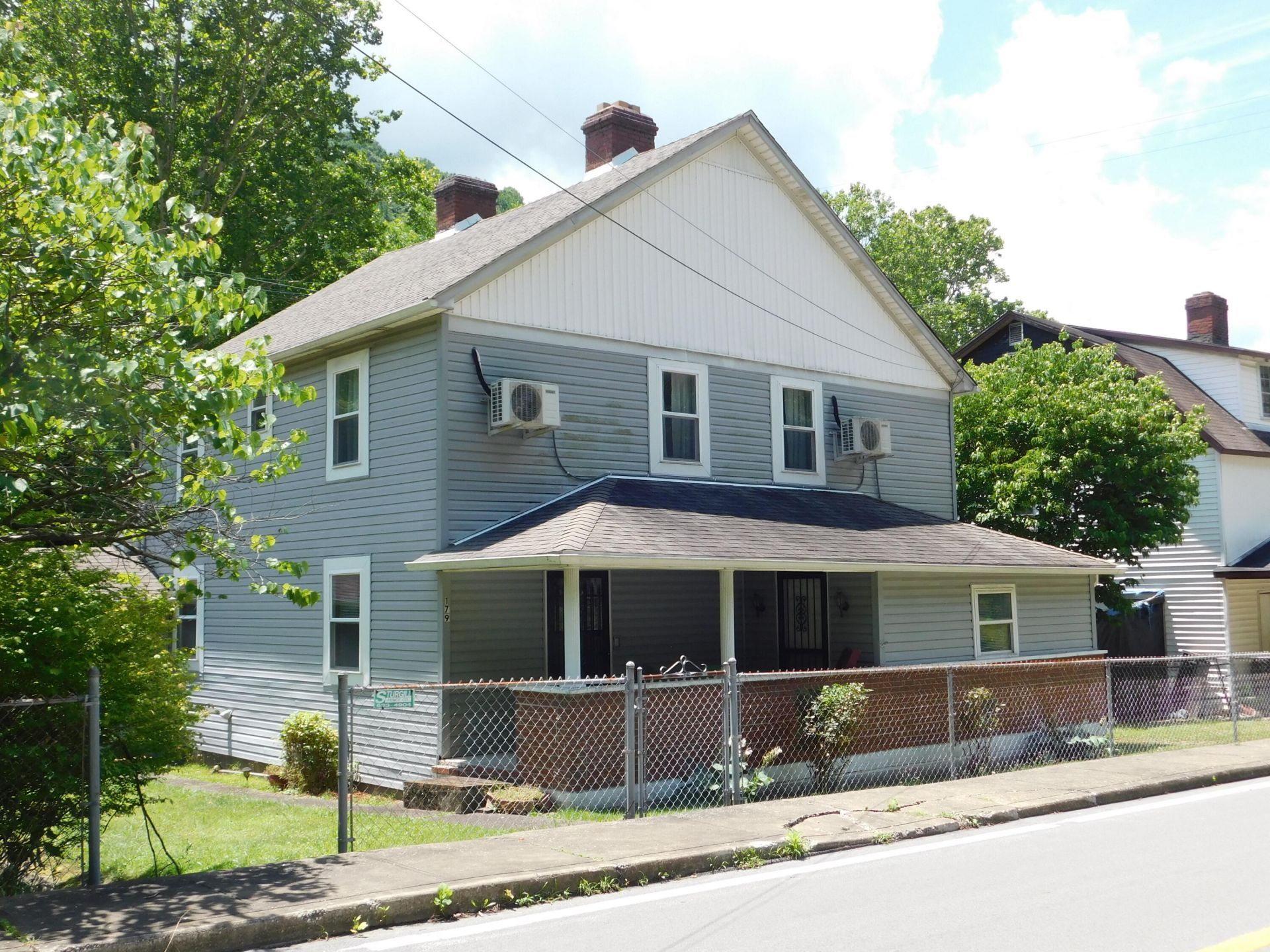 179 W Main Street, Lynch, KY 40855