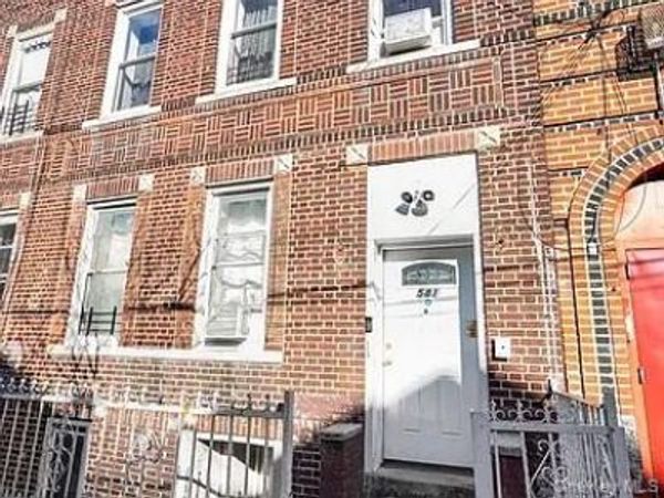 581 Van Siclen Avenue , Brooklyn, NY 11207