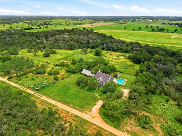 1208 Odaniel School RD, Seguin, TX 78155