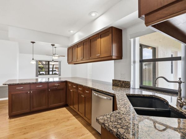 7909 NW 18th Place, Margate, FL 33063