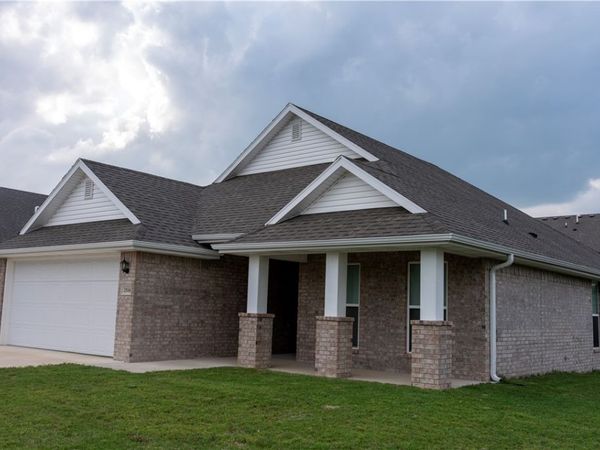 2510 Westbrook Loop , Pea Ridge, AR 72751