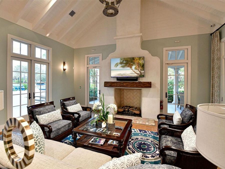 Property Image 100