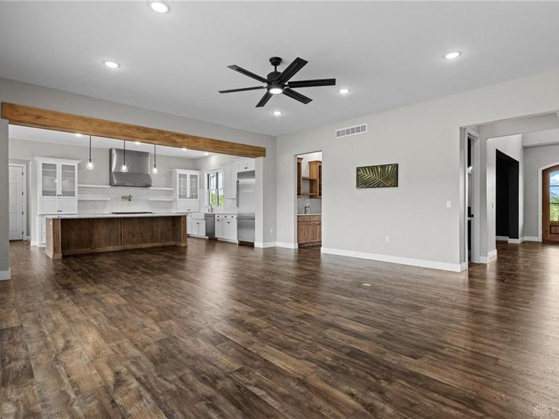 1022 Stevenson Road, Xenia Township, OH 45385 Photo 5