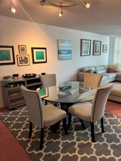 5401 Collins Ave , Unit 231, Miami Beach, FL 33140 Photo