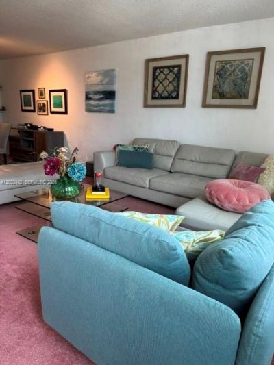 5401 Collins Ave , Unit 231, Miami Beach, FL 33140 Photo