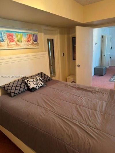 5401 Collins Ave , Unit 231, Miami Beach, FL 33140 Photo
