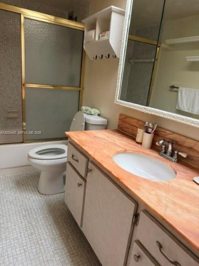 5401 Collins Ave , Unit 231, Miami Beach, FL 33140 Photo