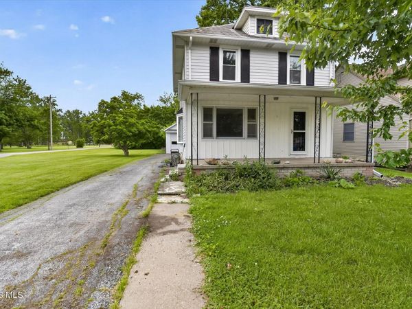 347 E Water Street , Oak Harbor, OH 43449