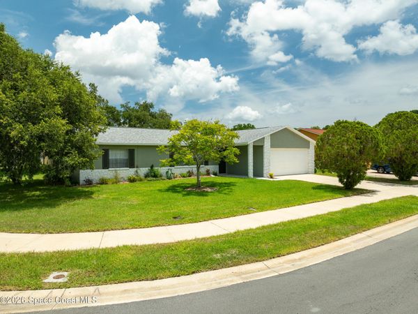3814 Stonemont Drive , Cocoa, FL 32926