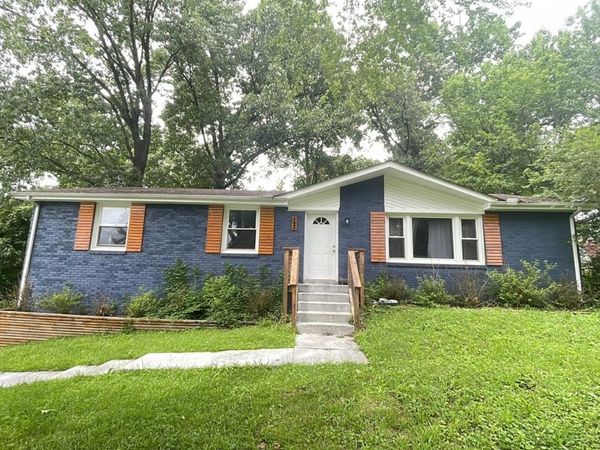 123 Stone Mountain Rd , Clarksville, TN 37042