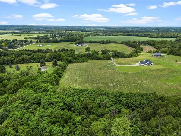 1016 Stevenson Road, Xenia Twp, OH 45385