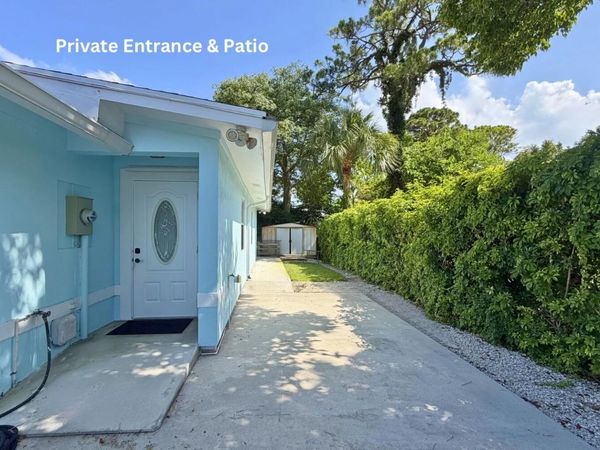 6100 Francis Street, Unit B, Jupiter, FL 33458