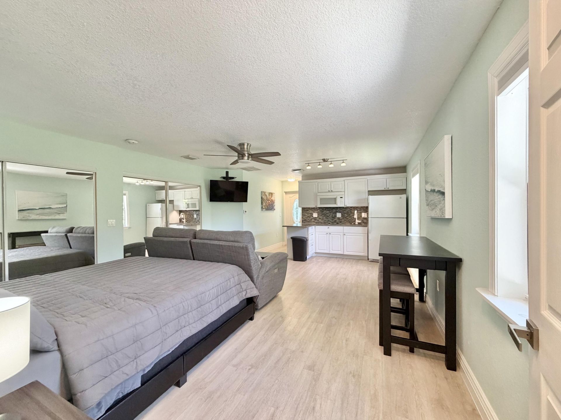 6100 Francis Street, Unit B, Jupiter, FL 33458 Photo
