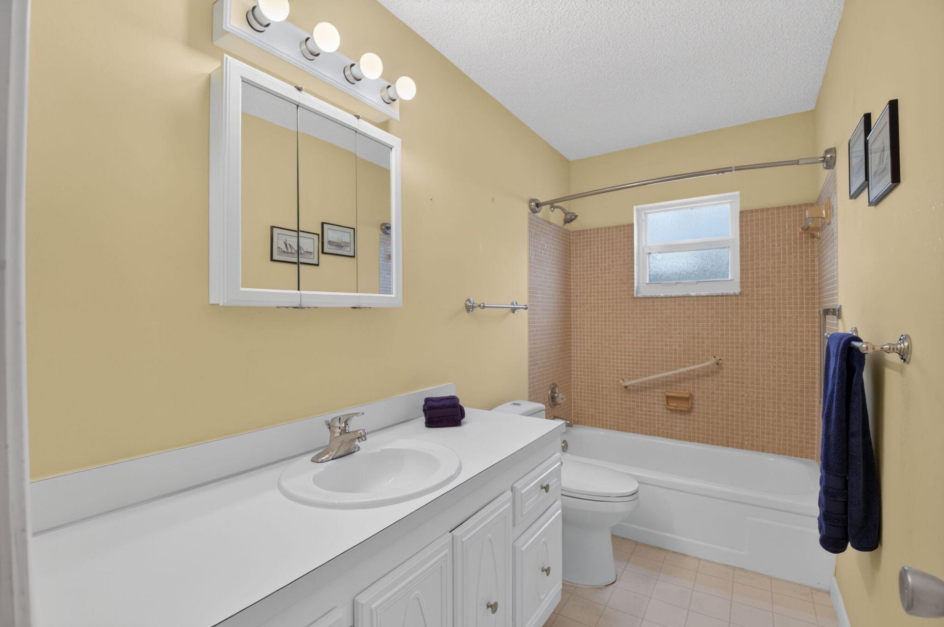 1710 SW 20th Street, Boynton Beach, FL 33426 Photo