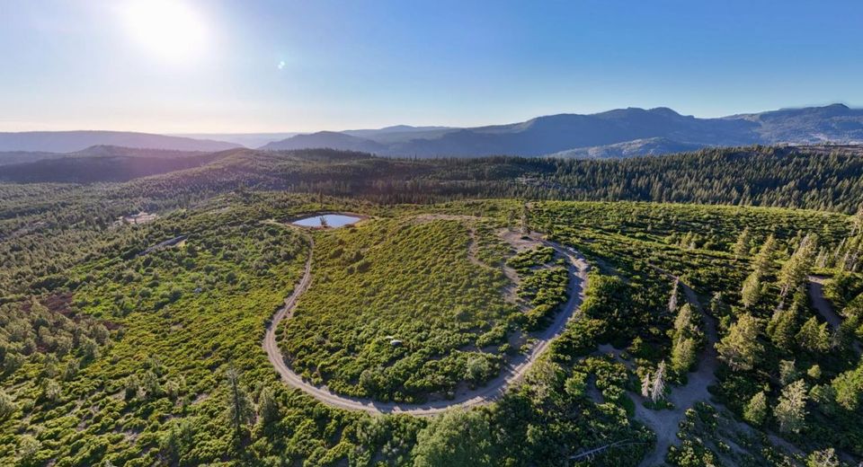 Lake Valley Rd, Emigrant Gap, CA 95715 Photo