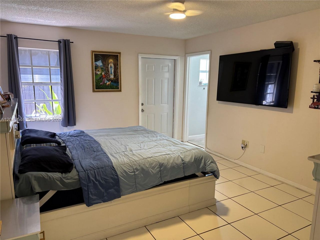 18713 NW 78th Ct, Hialeah, FL 33015 Photo