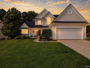2067 Ashford Drive, Davison Twp, MI 48423