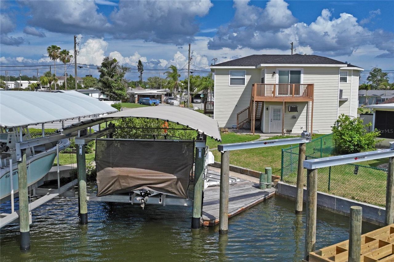 6641 Boatyard Drive, Hudson, FL 34667 Photo