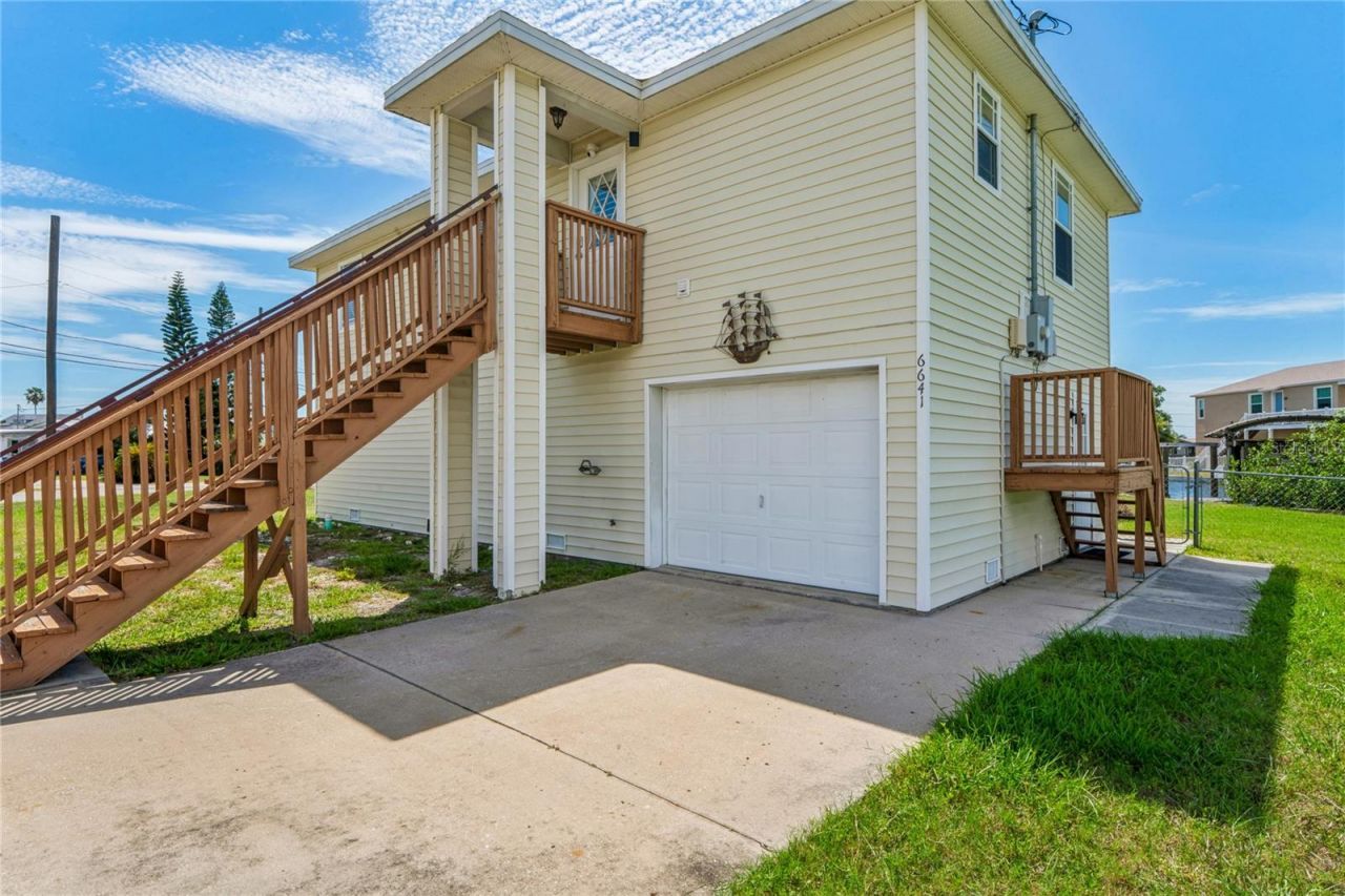 6641 Boatyard Drive, Hudson, FL 34667 Photo