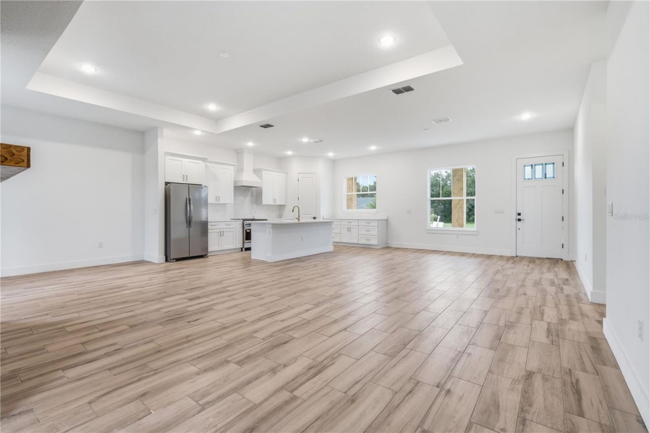 6534 N Harcross Avenue , Dunnellon, FL 34433 Photo