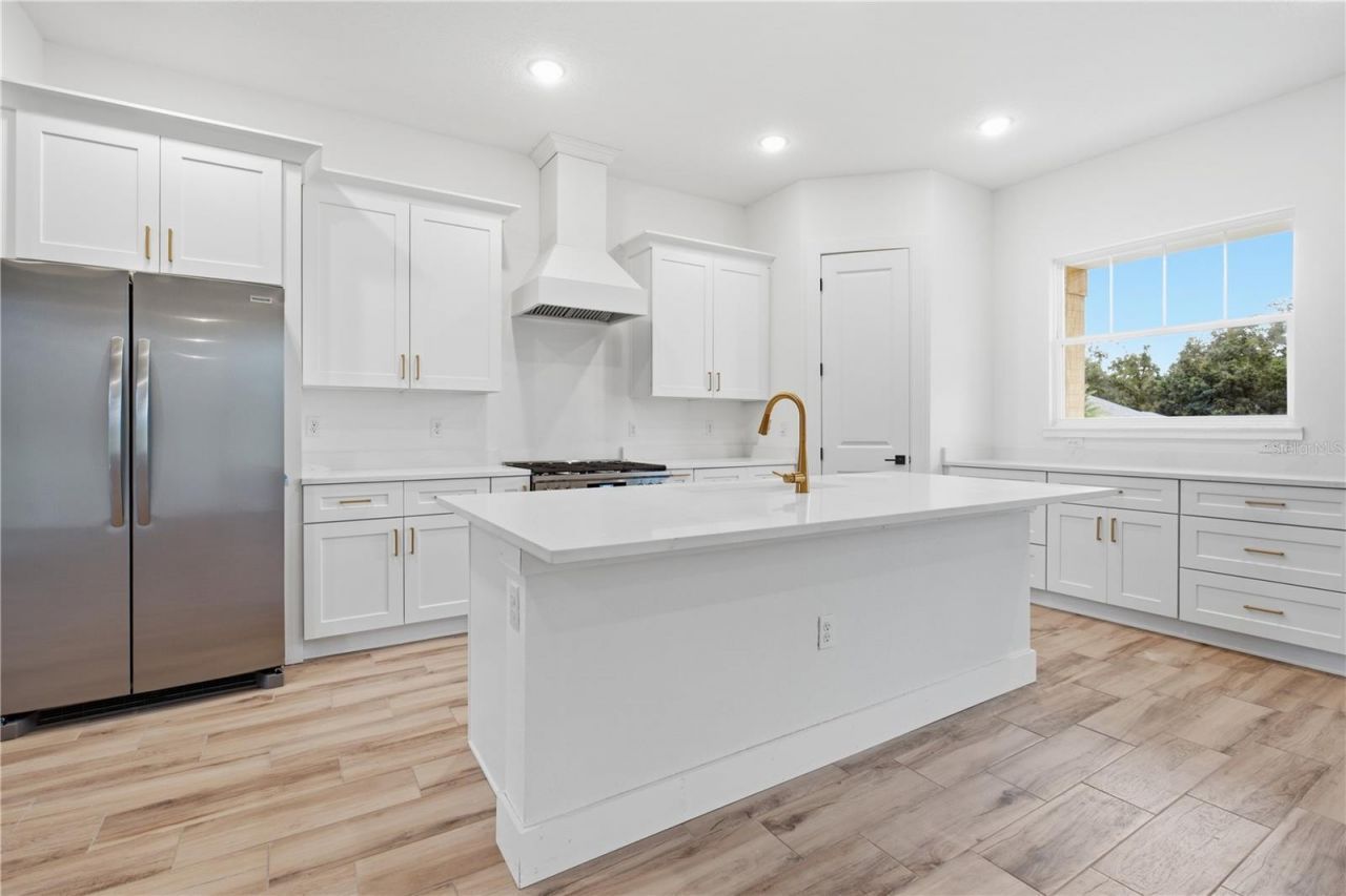 6534 N Harcross Avenue , Dunnellon, FL 34433 Photo