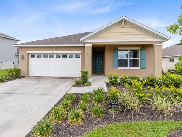 5207 MAHOGANY DRIVE , MOUNT DORA, FL 32757