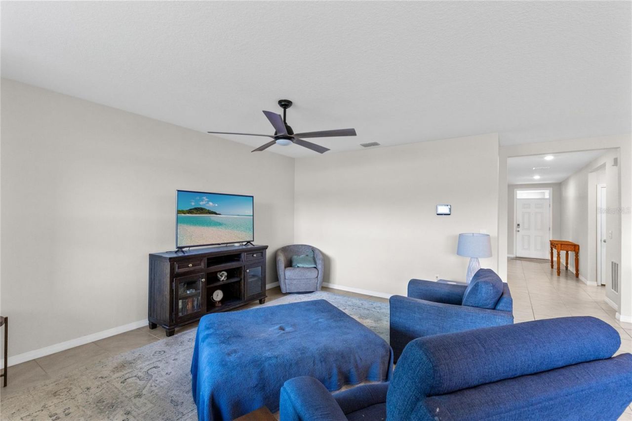 5207 Mahogany Drive , Mount Dora, FL 32757 Photo