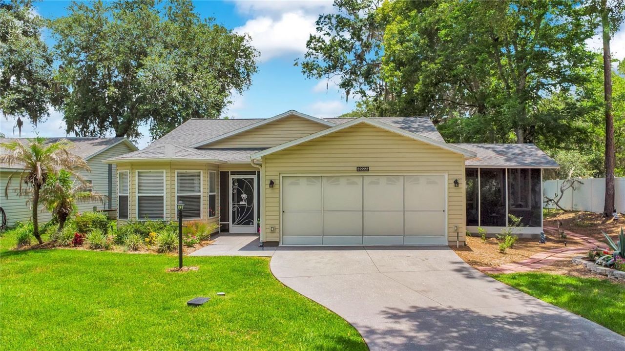 32222 Summertree Circle , Leesburg, FL 34748 Photo