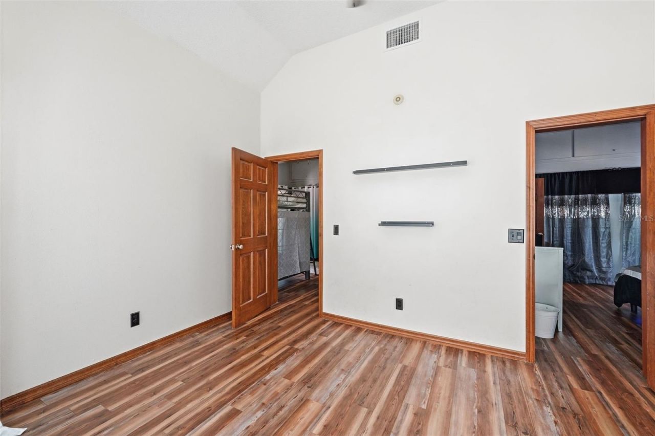 381 N Jungle Road, Geneva, FL 32732 Photo